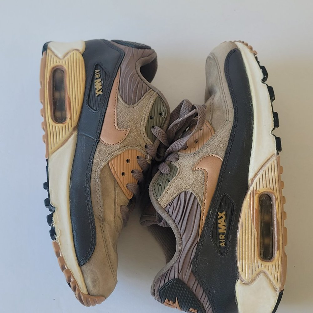 NIKE AirMax 90 Leather rose gold metallic Size 7